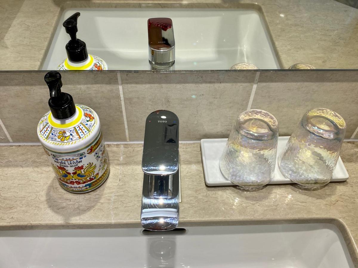 דירות הואליין סיטי Meet Gaudi מראה חיצוני תמונה