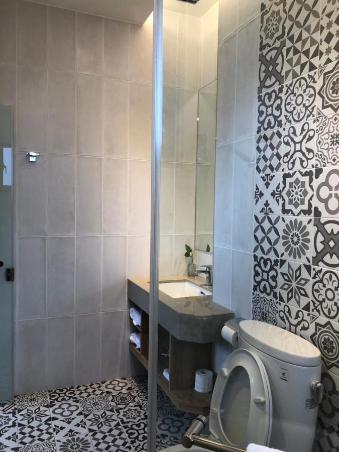 דירות הואליין סיטי Meet Gaudi מראה חיצוני תמונה